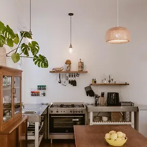 Bonne Esperance, Appartement