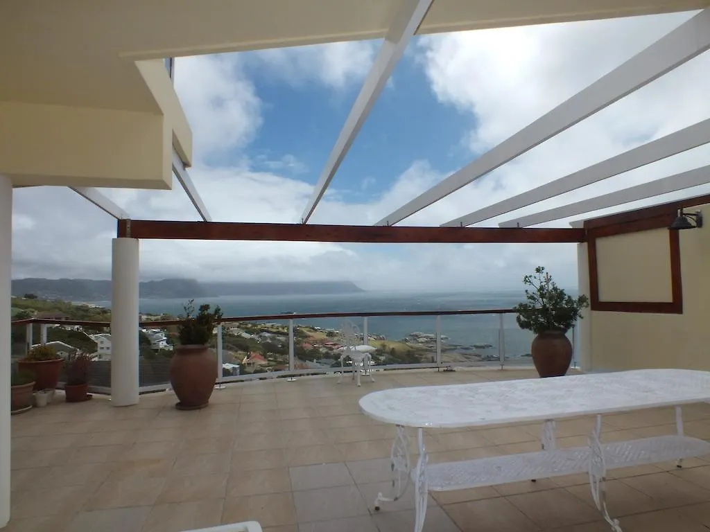 Napthali Lodge Simon's Town 4*,