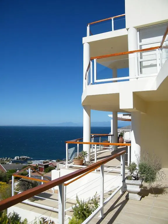 Napthali Lodge Simon's Town Guest house